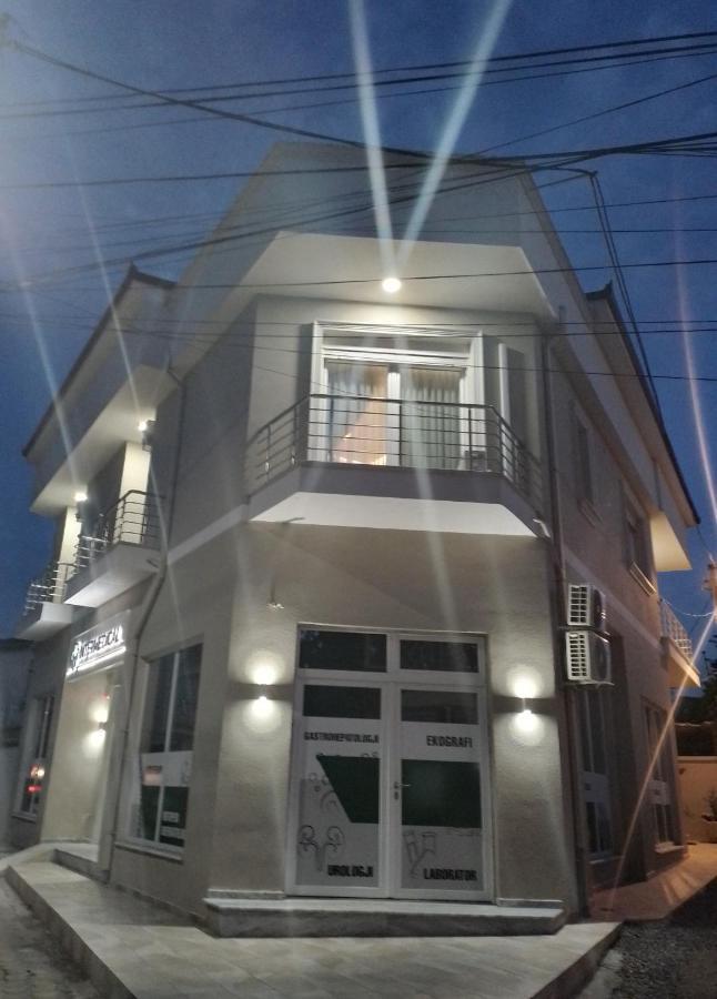 Ajilin Hotel Rooms Korce Luaran gambar