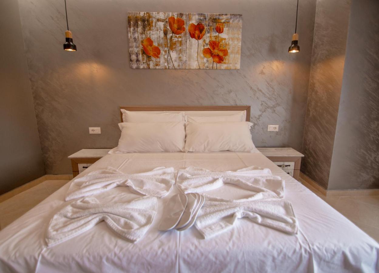 Ajilin Hotel Rooms Korce Luaran gambar