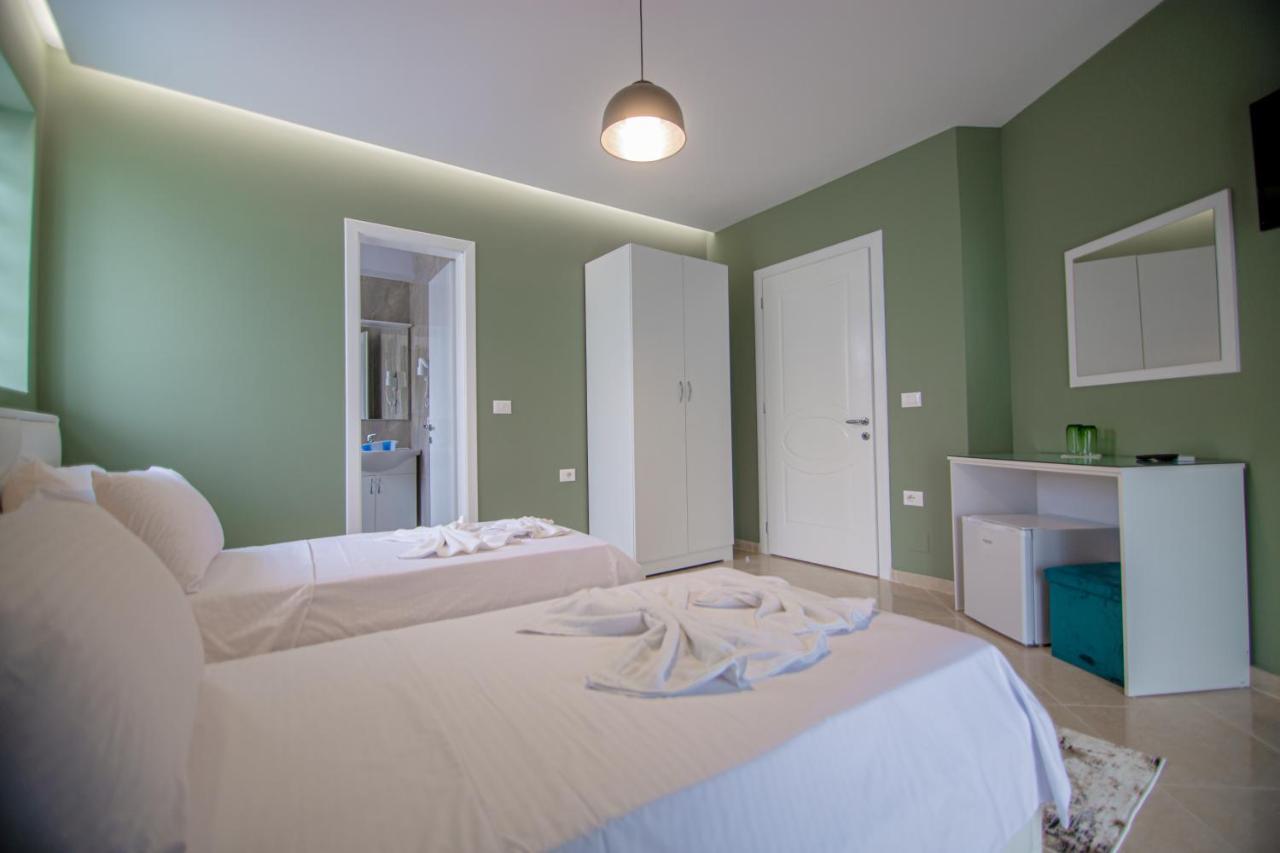 Ajilin Hotel Rooms Korce Luaran gambar