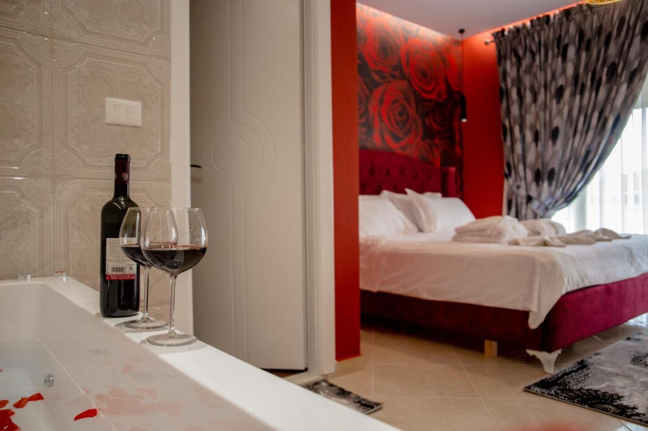 Ajilin Hotel Rooms Korce Luaran gambar