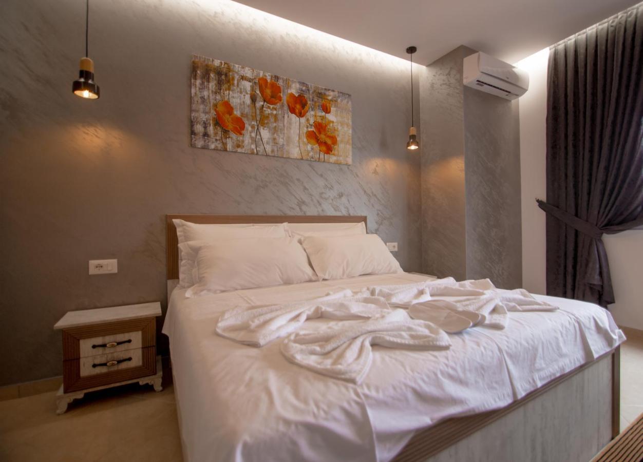 Ajilin Hotel Rooms Korce Luaran gambar