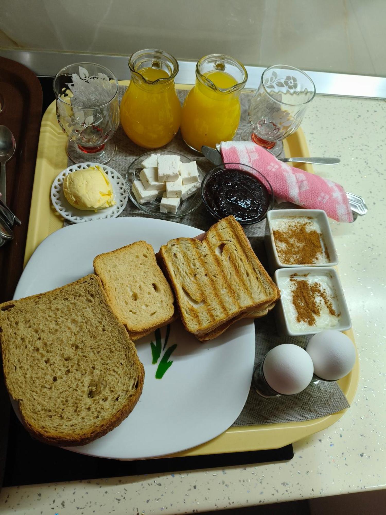 Ajilin Hotel Rooms Korce Bilik gambar